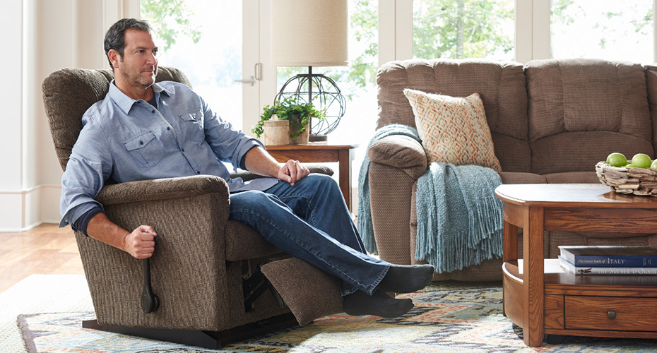 Best Recliners for Back Support: Top Picks for Comfort and Pain