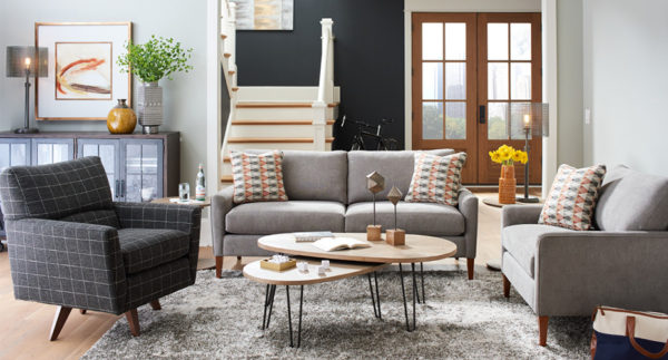 How to Mix and Match Sofas and Chairs
