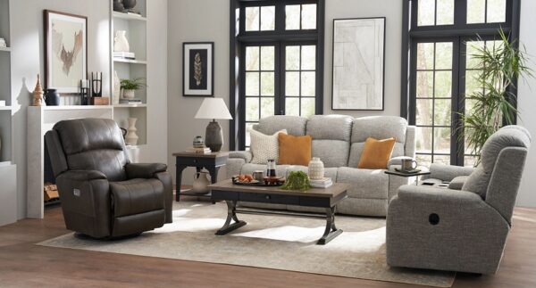 La-Z-Boy Dorian Living Room Scene